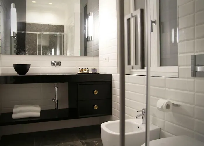 Via Roma 119 La Spezia